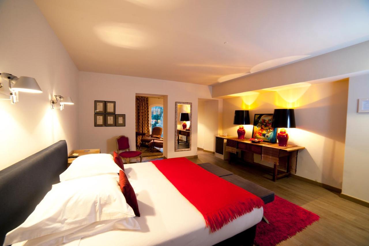 Le Prieure Hotel Villeneuve-les-Avignon Bagian luar foto