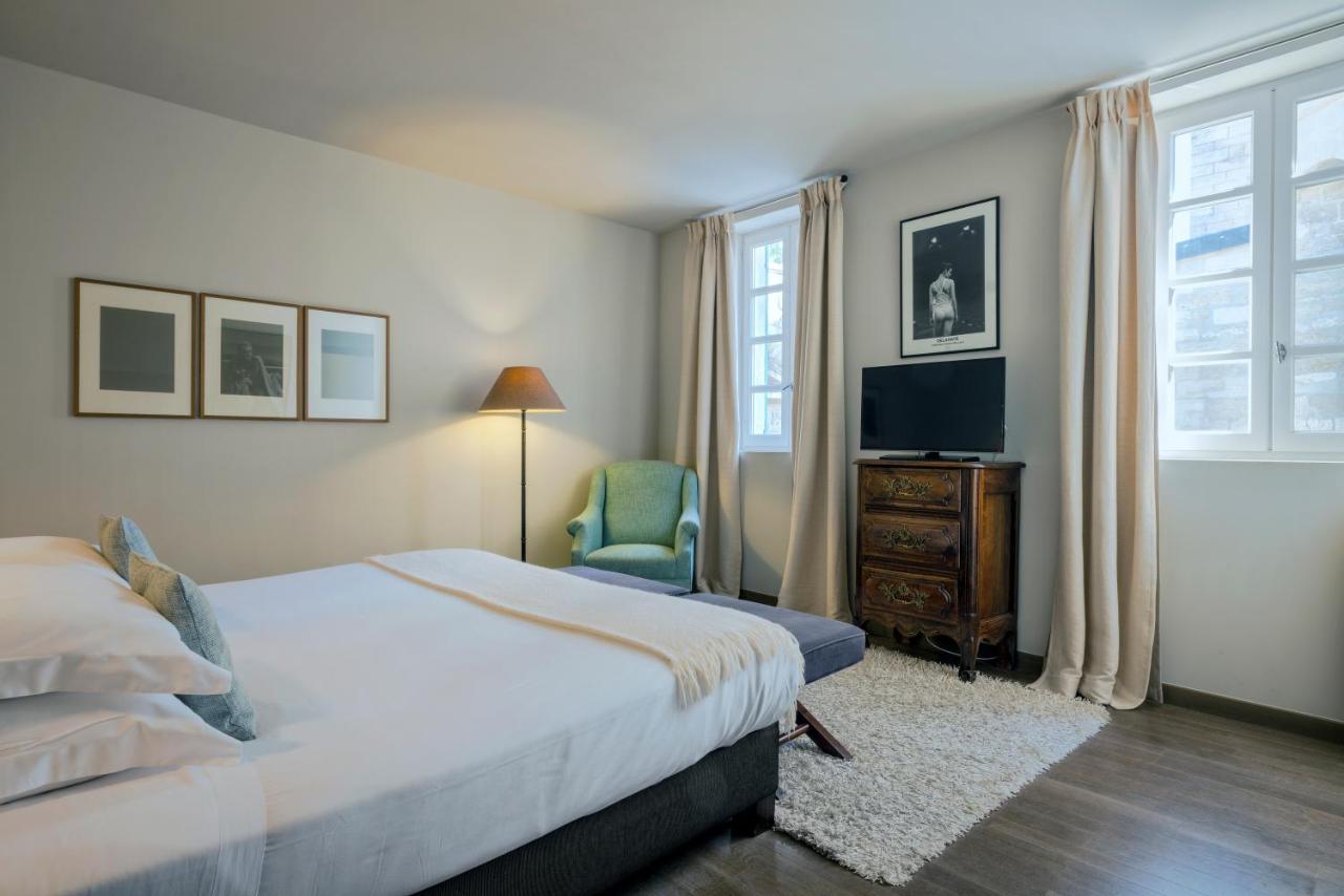 Le Prieure Hotel Villeneuve-les-Avignon Bagian luar foto