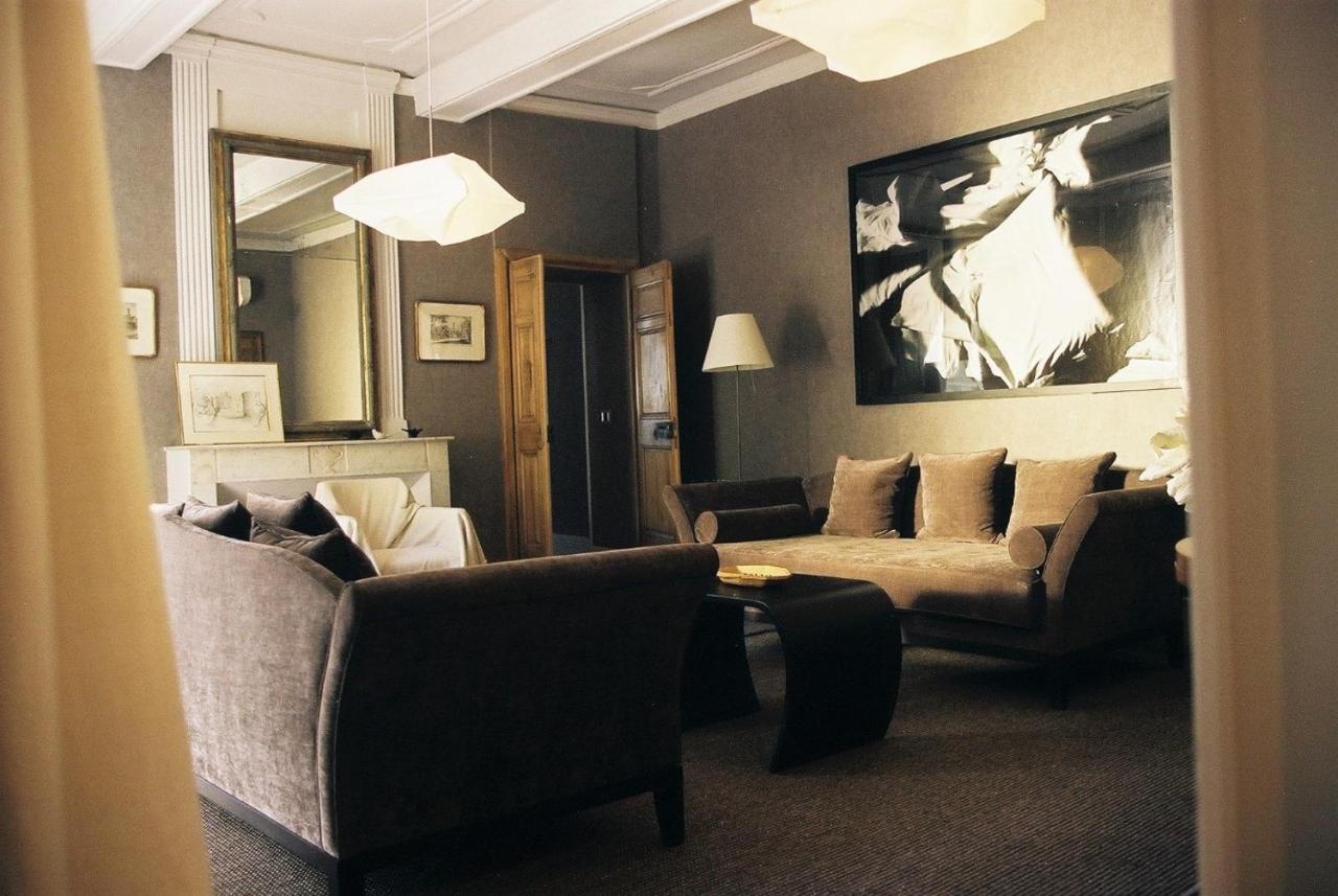 Le Prieure Hotel Villeneuve-les-Avignon Bagian luar foto